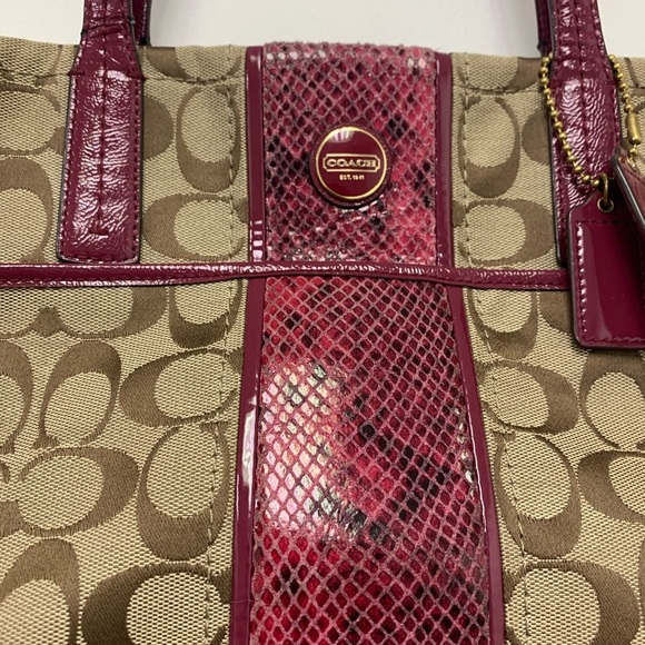Coach Hand Bag Purse Snakeskin Rare Model - Picture 2 of 6